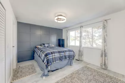 Guest Bathroom Photo of 22419 125 Avenue, Maple Ridge, BC
