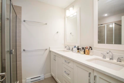 Basement Recreation Room Photo of 43 2469 164 Street, Surrey, BC