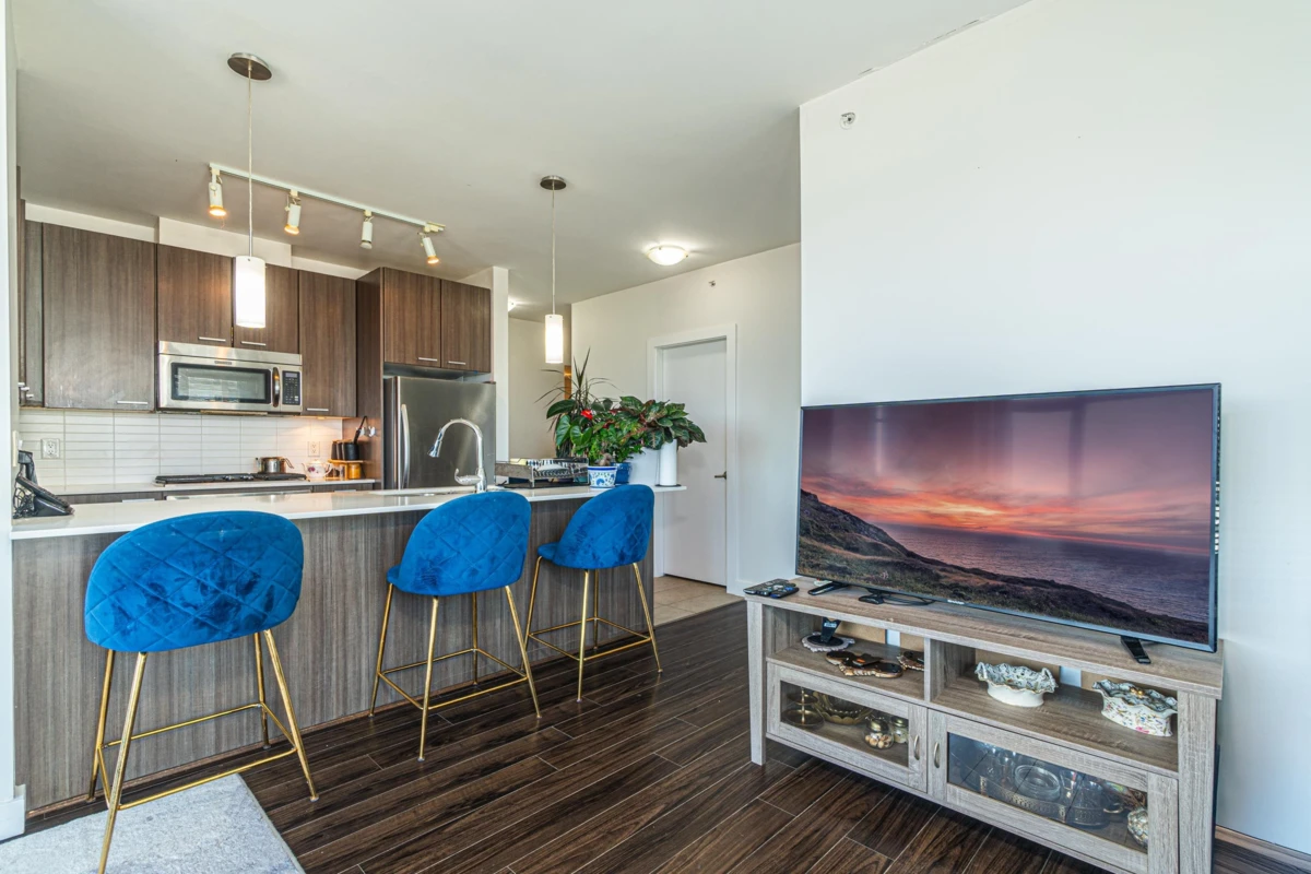 Family Room Photo of 2905 2955 Atlantic Avenue, Coquitlam, BC
