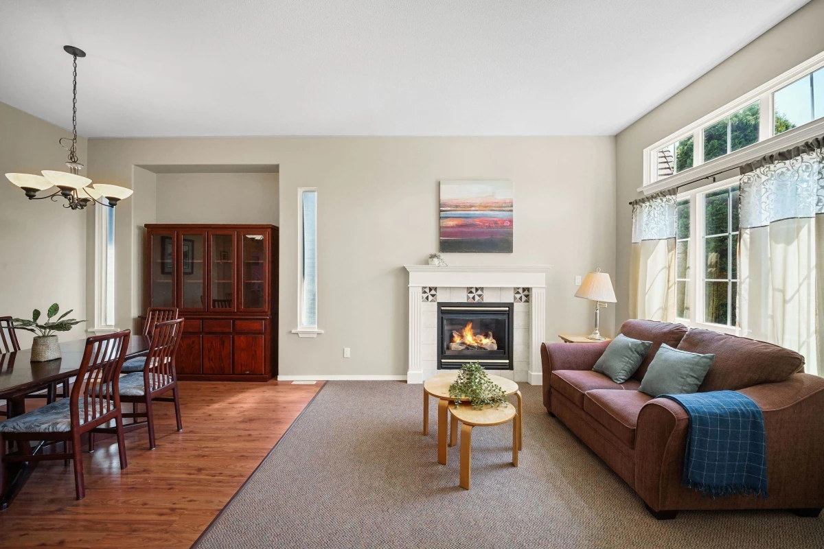 Dining Area Photo of 18361 66 Avenue, Surrey, BC