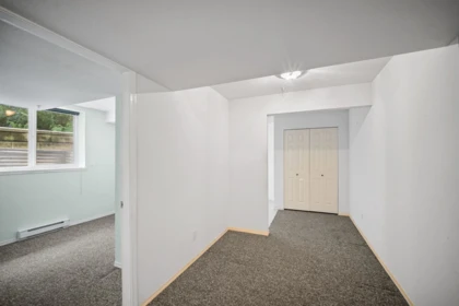 Hallway Photo of 18361 66 Avenue, Surrey, BC
