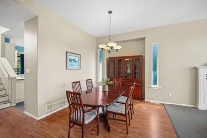 Kitchen Photo of 18361 66 Avenue, Surrey, BC