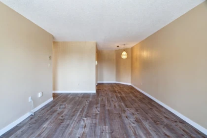 409 340 Ginger Drive, New Westminster, BC, New Westminster — Apartment/Condo for sale