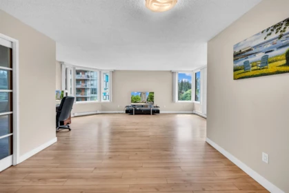802 5790 Patterson Avenue, Burnaby, BC, Burnaby — Apartment/Condo for sale