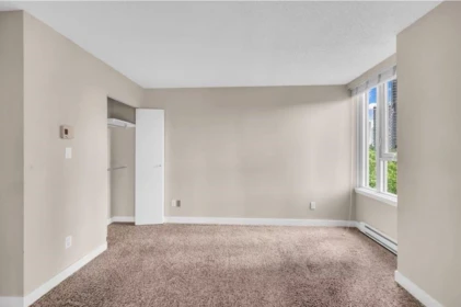 Laundry Room Photo of 802 5790 Patterson Avenue, Burnaby, BC