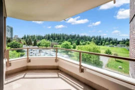 802 5790 Patterson Avenue, Burnaby, BC