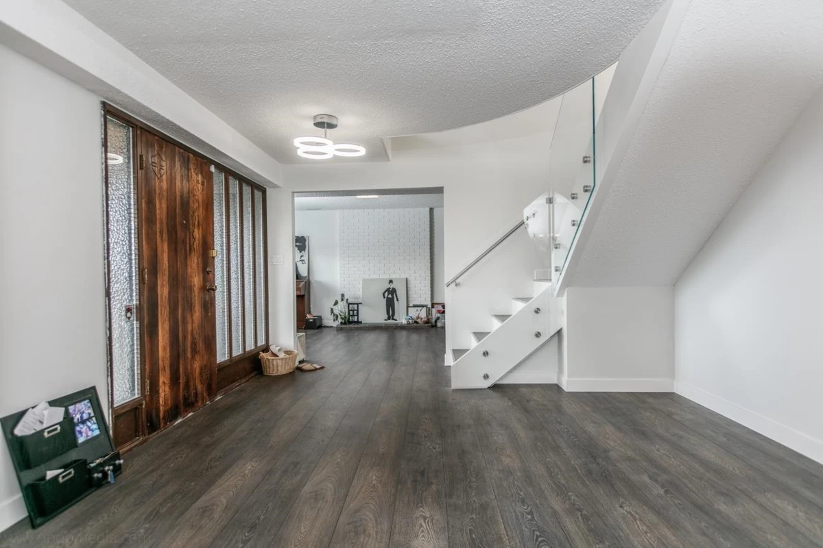Dining Area Photo of 5240 Malaspina Place, North Vancouver, BC