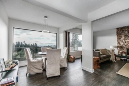 Breakfast Nook Photo of 5240 Malaspina Place, North Vancouver, BC