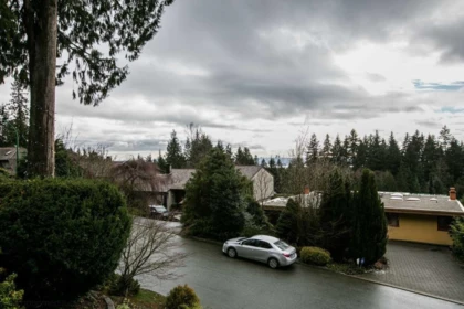 Office / Den Photo of 5240 Malaspina Place, North Vancouver, BC