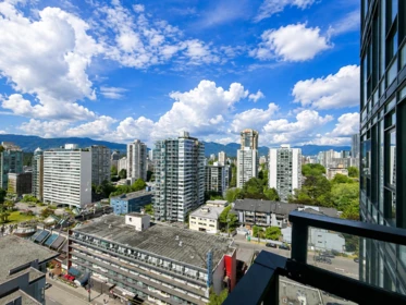 Garden / Landscaping Photo of 1506 1221 Bidwell Street, Vancouver, BC