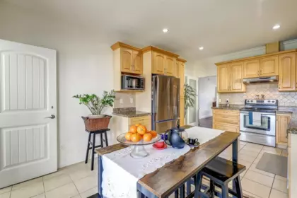 Kitchen Photo of 7448 17th Avenue, Burnaby, BC
