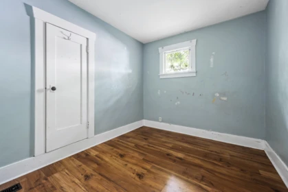 Laundry Room Photo of 45948 Chesterfield Avenue, Chilliwack, BC