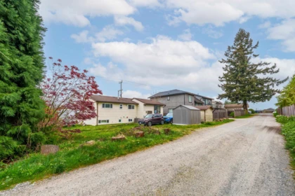 Laundry Room Photo of 2151 Dawes Hill Road, Coquitlam, BC