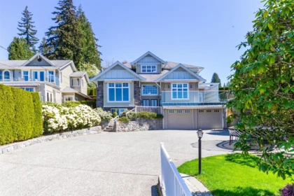 Backyard Photo of 3782 Lonsdale Avenue, North Vancouver, BC