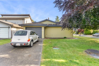Swimming Pool Photo of 9566 Pickering Drive, Richmond, BC
