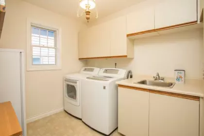 Basement Recreation Room Photo of 12431 Alliance Drive, Richmond, BC