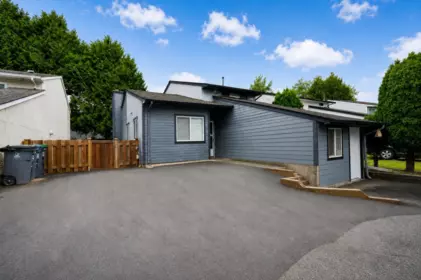 12458 76b Avenue, Surrey, BC, Surrey — Single Family Residence for sale
