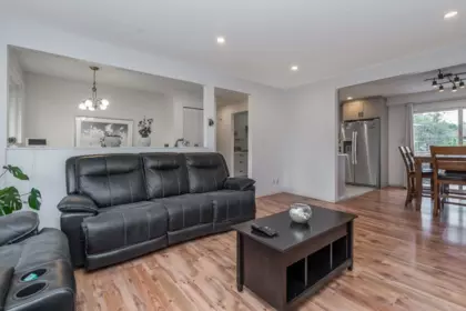 Primary Bathroom Photo of 1728 156 Street, Surrey, BC