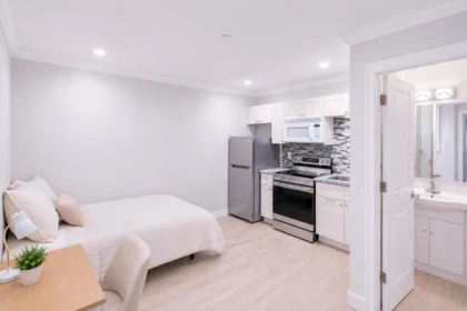 Mudroom Photo of 4578 Puget Drive, Vancouver, BC