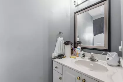 Guest Bathroom Photo of 12466 76 Avenue, Surrey, BC