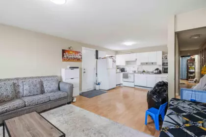 Mudroom Photo of 12466 76 Avenue, Surrey, BC