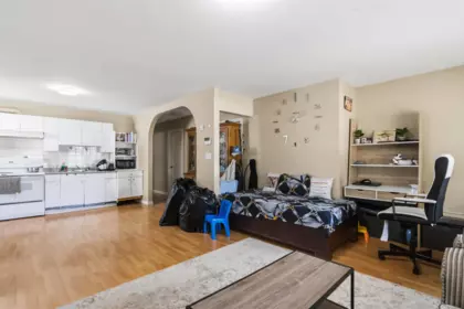 Office / Den Photo of 12466 76 Avenue, Surrey, BC