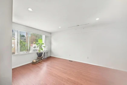 Hot Tub / Spa Photo of 2636 Prince Albert Street, Vancouver, BC