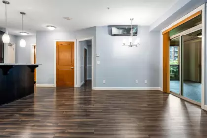 Basement Recreation Room Photo of 201 32445 Simon Avenue, Abbotsford, BC