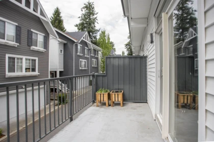 Primary Bathroom Photo of 20 15128 24 Avenue, Surrey, BC