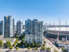 607 161 W Georgia Street, Vancouver, BC