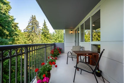 Front Yard Photo of 904 545 Austin Avenue, Coquitlam, BC
