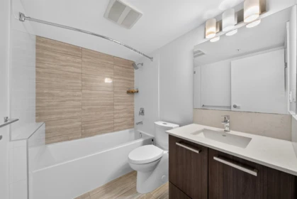 Basement Recreation Room Photo of 1610 8288 Granville Avenue, Richmond, BC