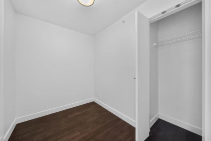 Laundry Room Photo of 1610 8288 Granville Avenue, Richmond, BC