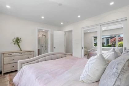 Guest Bathroom Photo of 3581 Bluebonnet Road, North Vancouver, BC