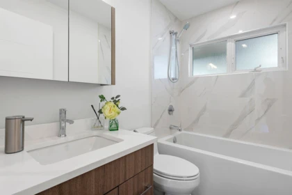 Mudroom Photo of 3581 Bluebonnet Road, North Vancouver, BC