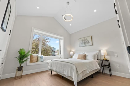 Staircase Photo of 8578 Cartier Street, Vancouver, BC
