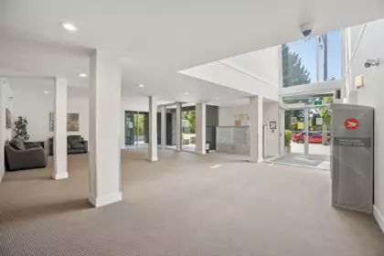 Entry Foyer Photo of 402 12070 227 Street, Maple Ridge, BC