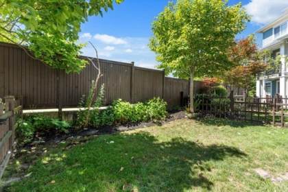 Garden / Landscaping Photo of 21 45137 Nicomen Crescent, Chilliwack, BC