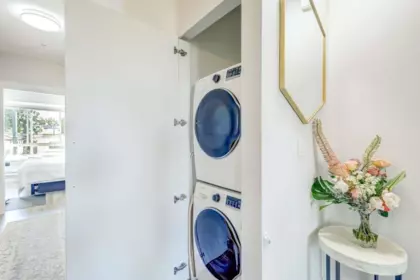 Powder Room Photo of 2288 E 33rd Avenue, Vancouver, BC