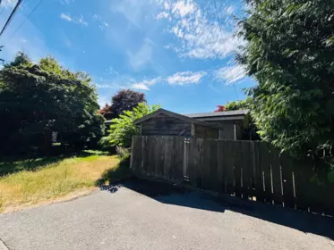 Kitchen Photo of 498 Hickey Drive, Coquitlam, BC