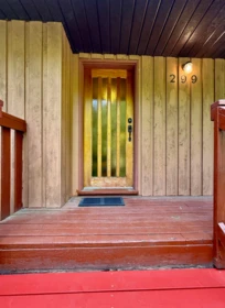 299 King Road, Gibsons, BC, Gibsons — Single Family Residence for sale