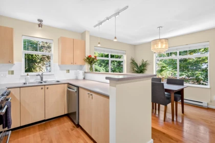Basement Recreation Room Photo of 59 15233 34 Avenue, Surrey, BC