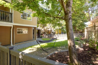 Neighborhood Park Photo Near 59 15233 34 Avenue, Surrey, BC