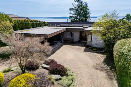 14366 Magdalen Avenue, White Rock, BC, White Rock — Single Family Residence for sale