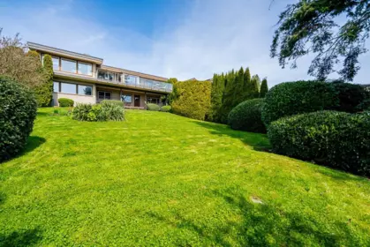 Hot Tub / Spa Photo of 14366 Magdalen Avenue, White Rock, BC