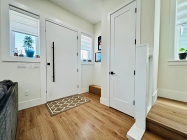 Kitchen Photo of 16781 20 Avenue, Surrey, BC