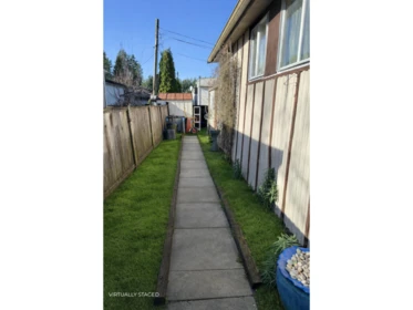 Guest Bathroom Photo of 8 3031 200 Street, Langley, BC