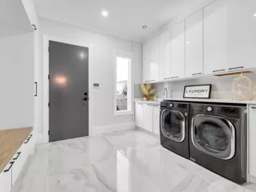 Laundry Room Photo of 21136 42 Avenue, Langley, BC