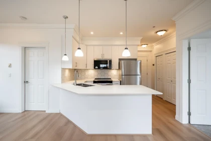 Guest Bathroom Photo of 107 9108 Mary Street, Chilliwack, BC