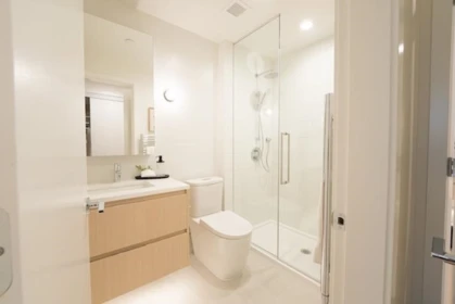 Primary Bedroom Photo of 205 585 Kemsley Avenue, Coquitlam, BC